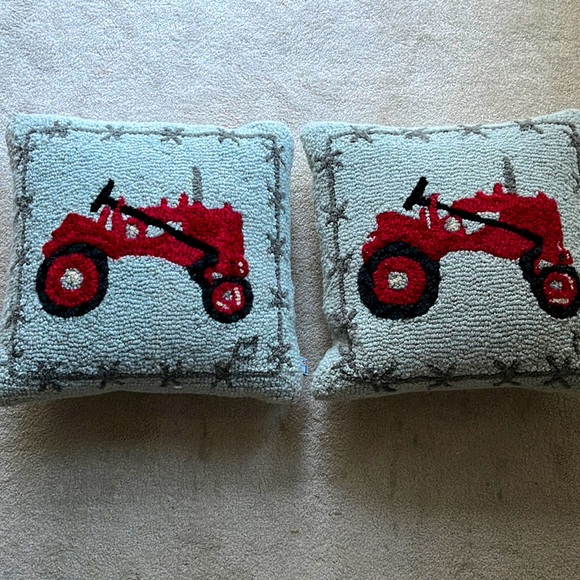 4 corners -2 pillows - Picture 1 of 5